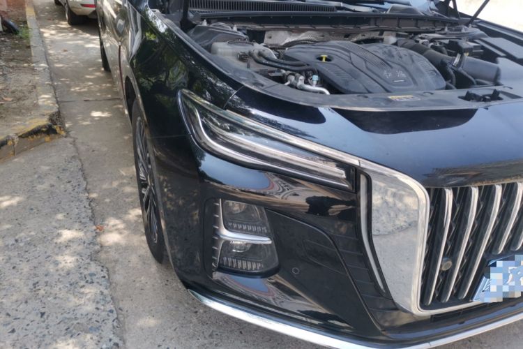 Used Hongqi H5 2024 2.0T Automatic Smart Connect Flagship Edition Right Front Headlight