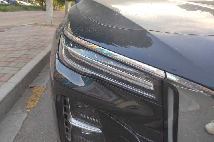 Used Hongqi H5 2024 1.5T DCT Smart Connect Flagship Edition Right Front Headlight