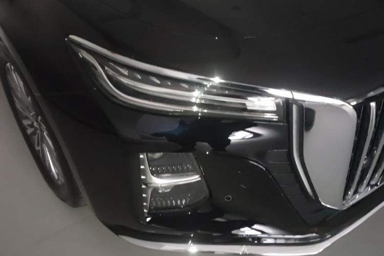Used Hongqi H5 2024 1.5T DCT Smart Connect Flagship Edition Right Front Headlight