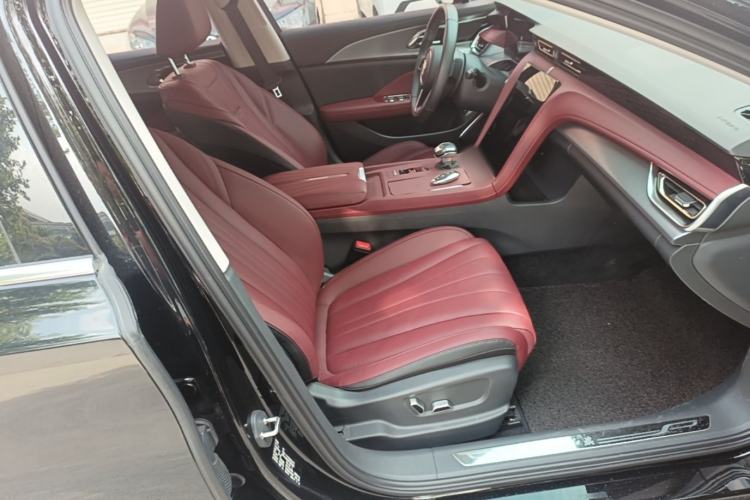 Used Hongqi H5 2024 2.0T Automatic Smart Connect Flagship Edition Right Front Seat