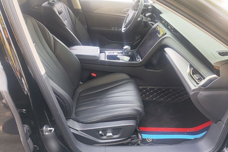 Used Hongqi H5 2024 1.5T DCT Smart Connect Flagship Edition Right Front Seat