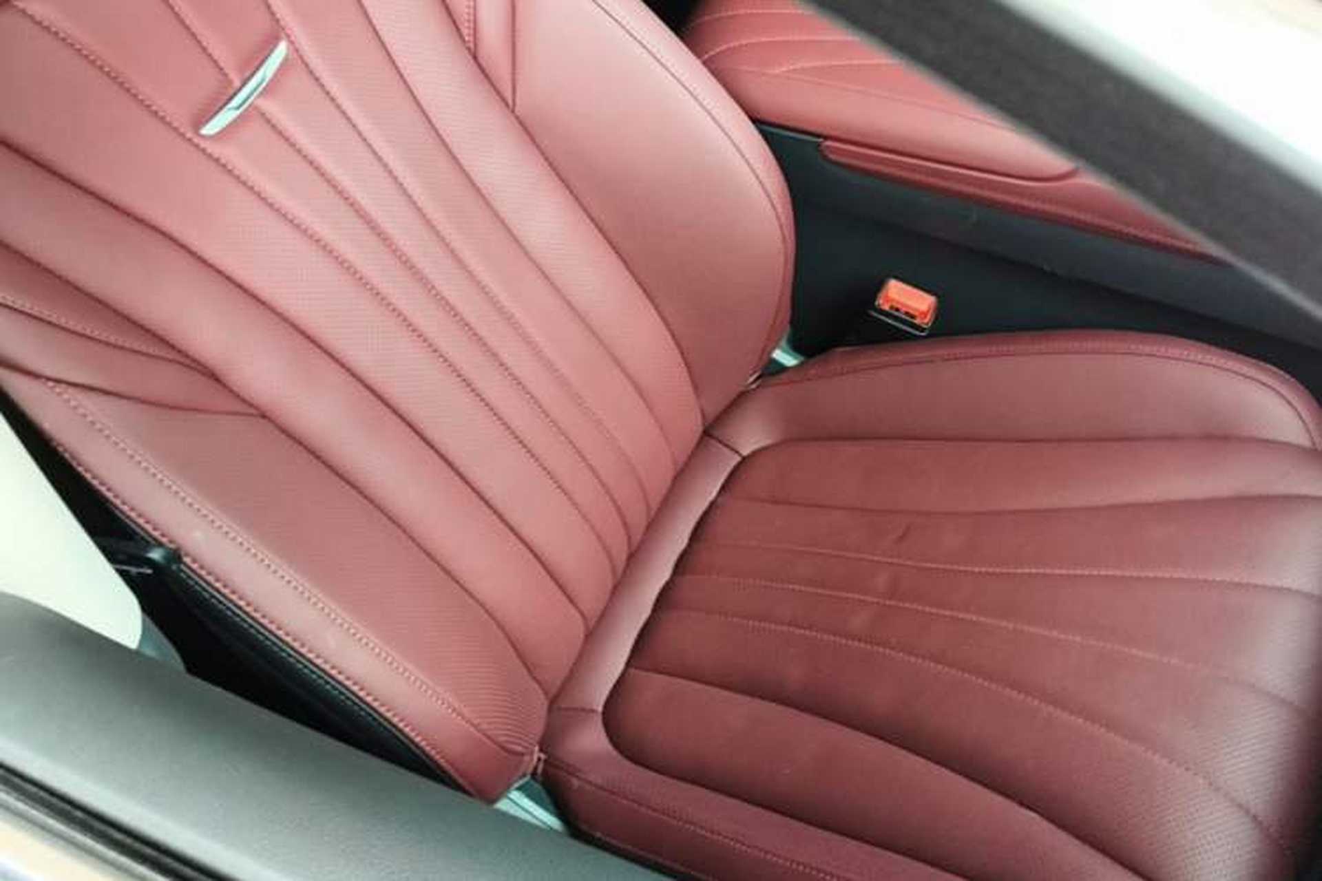 Used Hongqi H5 2024 2.0T Automatic Smart Connect Flagship Edition Right Front Seat