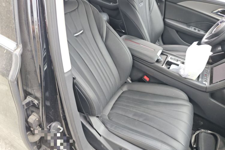 Used Hongqi H5 2024 1.5T DCT Smart Connect Flagship Edition Right Front Seat