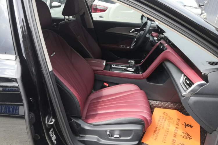 Used Hongqi H5 2024 2.0T Automatic Smart Connect Flagship Edition Right Front Seat
