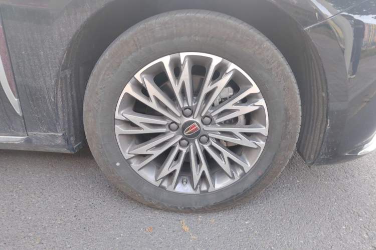 Used Hongqi H5 2024 1.5T DCT Smart Connect Flagship Edition Right Front Wheel Hub