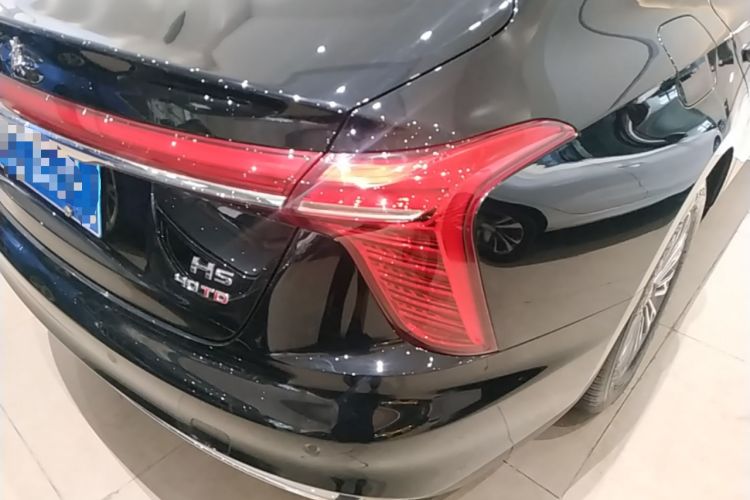 Used Hongqi H5 2024 2.0T Automatic Smart Connect Flagship Edition Right Rear Taillight