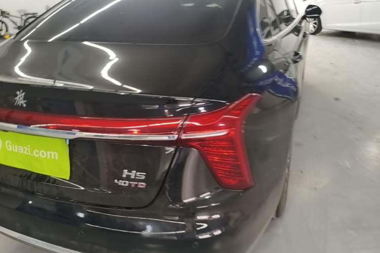 Used Hongqi H5 2024 2.0T Automatic Smart Connect Flagship Edition Right Rear Taillight