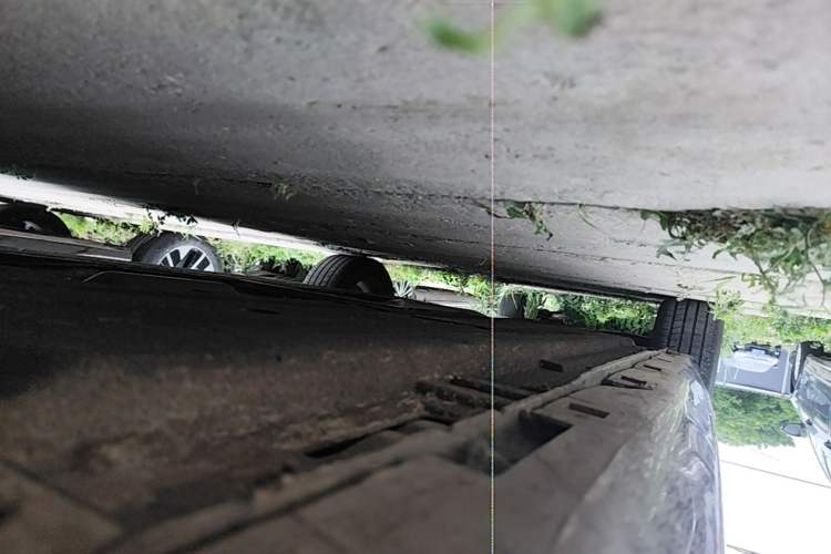 Used Hongqi H5 2024 1.5T DCT Smart Connect Flagship Edition Right Side Sill