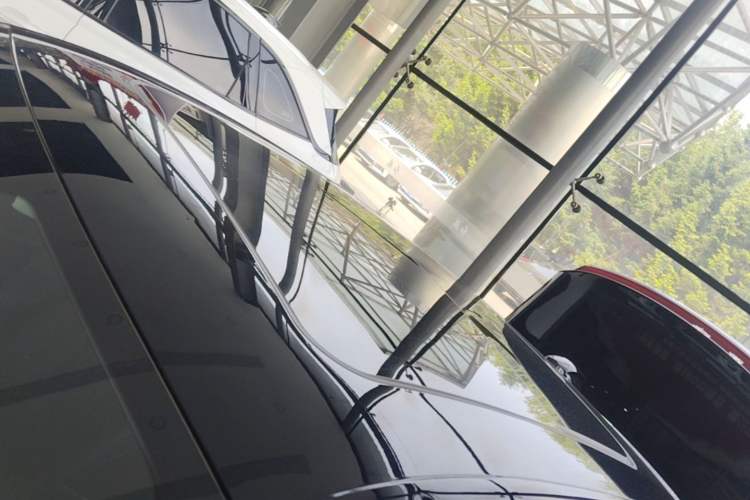 Used Hongqi H5 2024 1.5T DCT Smart Connect Flagship Edition Roof