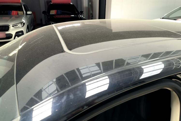 Used Hongqi H5 2024 2.0T Automatic Smart Connect Flagship Edition Roof