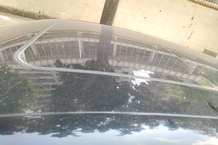 Used Hongqi H5 2024 1.5T DCT Smart Connect Flagship Edition Roof