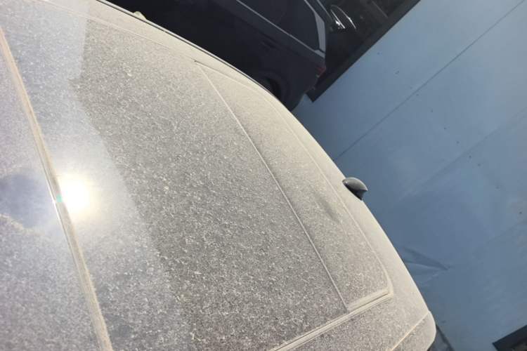Used Hongqi H5 2024 1.5T DCT Smart Connect Flagship Edition Roof