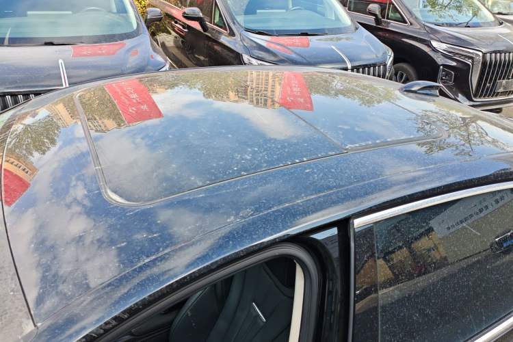 Used Hongqi H5 2024 1.5T DCT Smart Connect Flagship Edition Roof