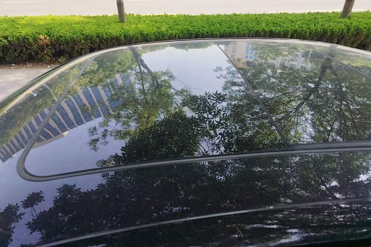 Used Hongqi H5 2024 1.5T DCT Smart Connect Flagship Edition Roof