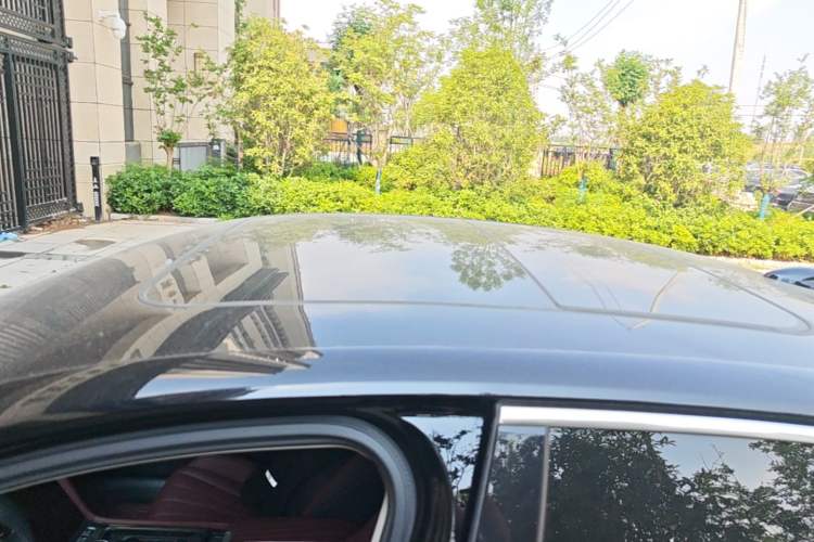 Used Hongqi H5 2024 1.5T DCT Smart Connect Flagship Edition Roof