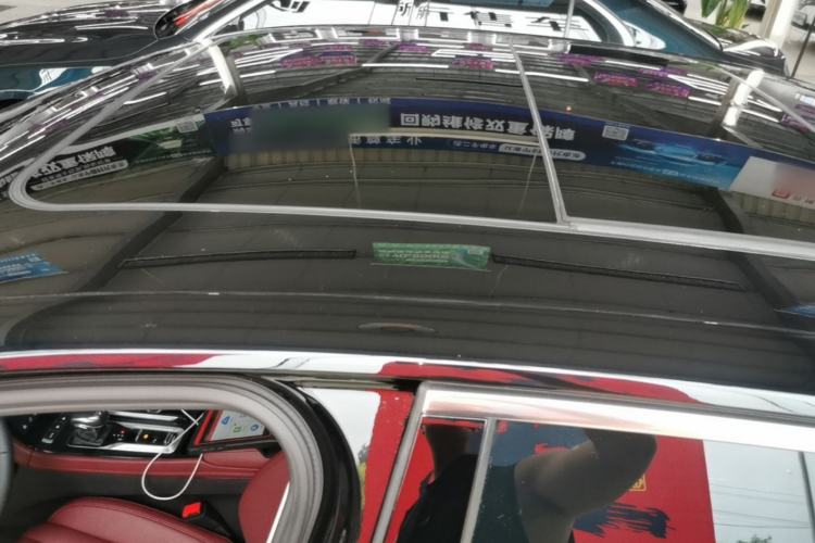 Used Hongqi H5 2024 2.0T Automatic Smart Connect Flagship Edition Roof