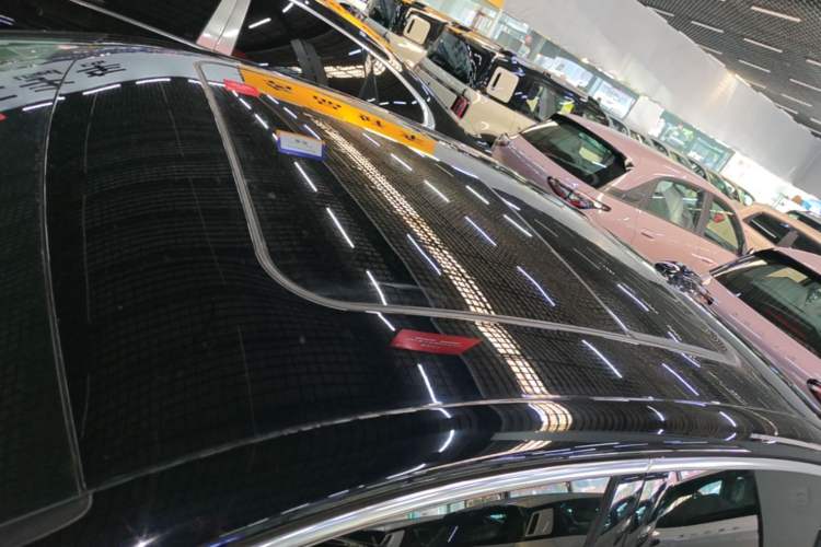 Used Hongqi H5 2024 1.5T DCT Smart Connect Flagship Edition Roof
