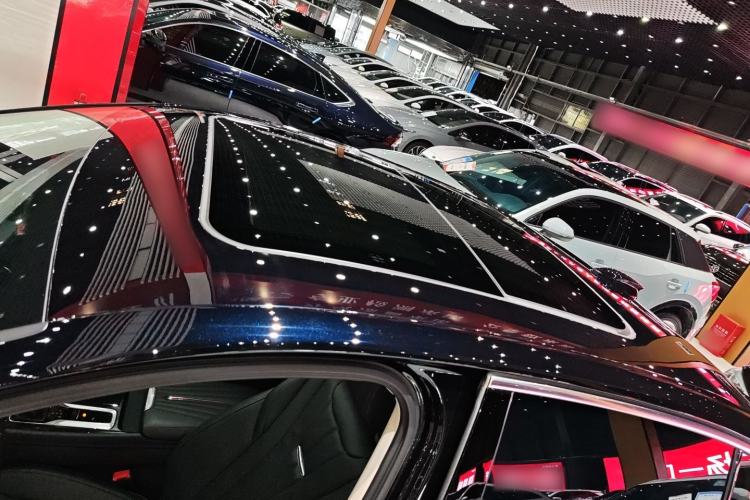 Used Hongqi H5 2024 1.5T DCT Smart Connect Flagship Edition Roof
