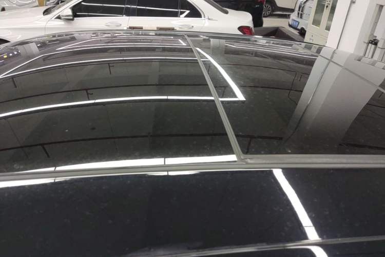 Used Hongqi H5 2024 1.5T DCT Smart Connect Flagship Edition Roof