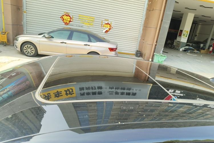 Used Hongqi H5 2024 1.5T DCT Smart Connect Flagship Edition Roof