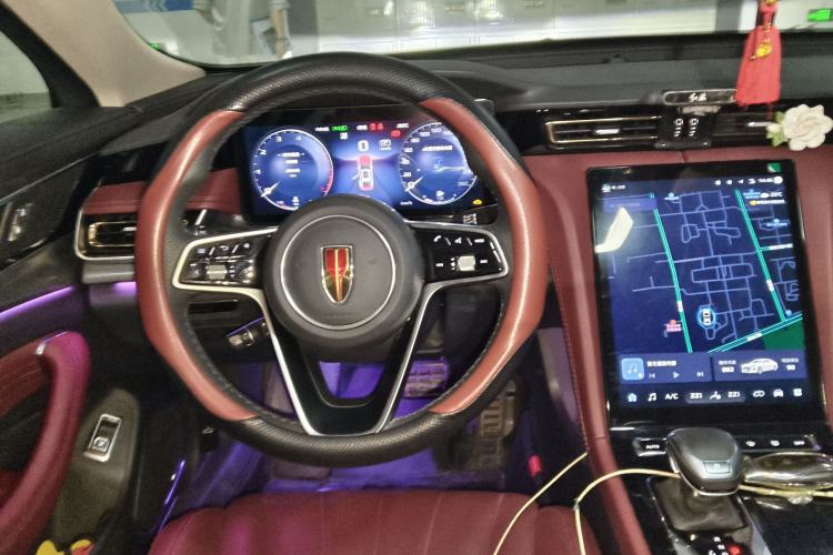 Used Hongqi H5 2024 2.0T Automatic Smart Connect Flagship Edition Steering Wheel