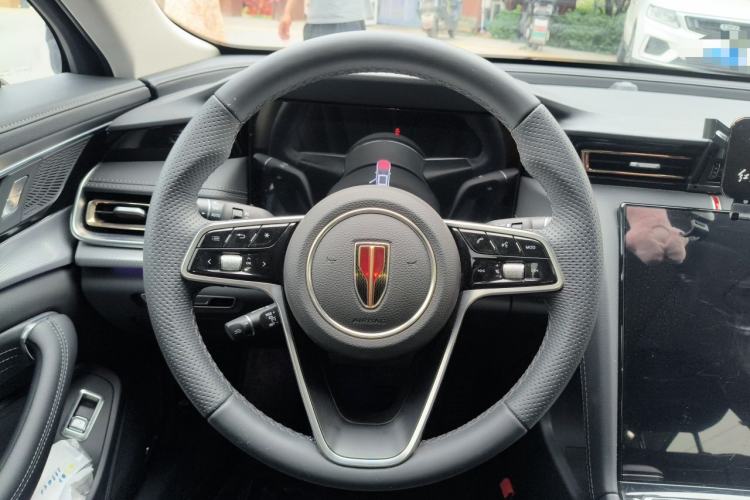 Used Hongqi H5 2024 2.0T Automatic Smart Connect Flagship Edition Steering Wheel