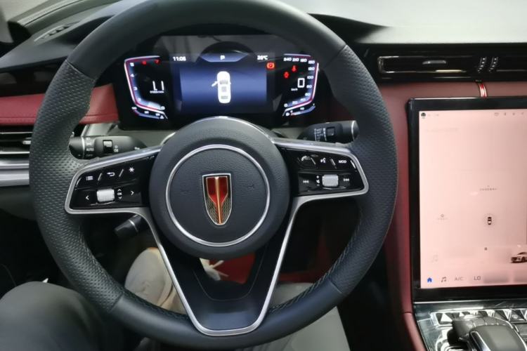 Used Hongqi H5 2024 1.5T DCT Smart Connect Flagship Edition Steering Wheel