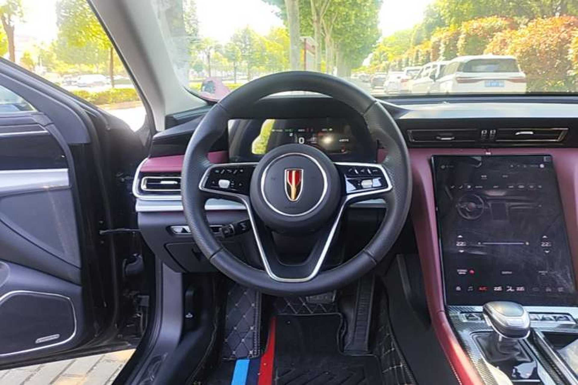 Used Hongqi H5 2024 2.0T Automatic Smart Connect Flagship Edition Steering Wheel
