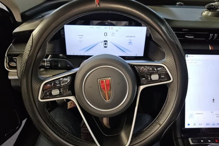 Used Hongqi H5 2024 2.0T Automatic Smart Connect Flagship Edition Steering Wheel