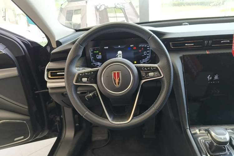 Used Hongqi H5 2024 1.5T DCT Smart Connect Flagship Edition Steering Wheel