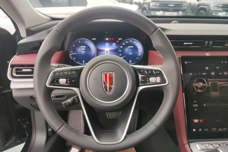Used Hongqi H5 2024 2.0T Automatic Smart Connect Flagship Edition Steering Wheel