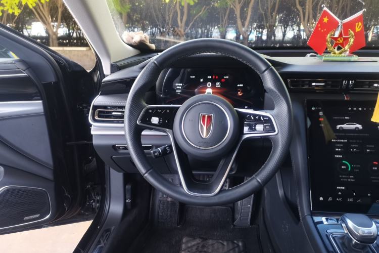 Used Hongqi H5 2024 2.0T Automatic Smart Connect Flagship Edition Steering Wheel
