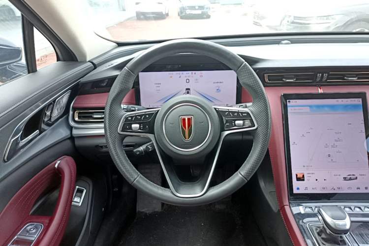 Used Hongqi H5 2024 2.0T Automatic Smart Connect Flagship Edition Steering Wheel