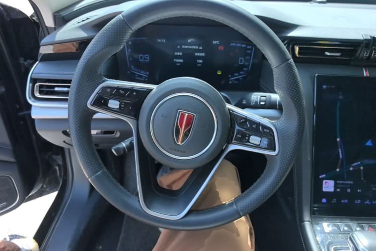 Used Hongqi H5 2024 1.5T DCT Smart Connect Flagship Edition Steering Wheel