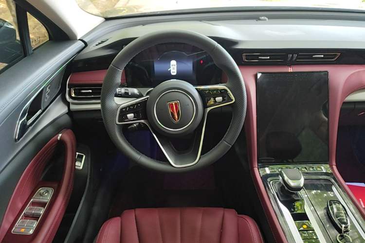 Used Hongqi H5 2024 1.5T DCT Smart Connect Flagship Edition Steering Wheel