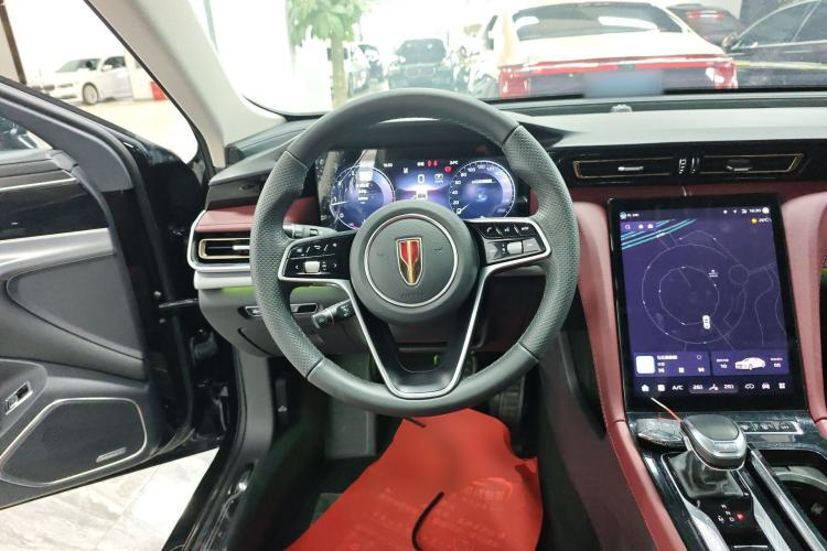 Used Hongqi H5 2024 2.0T Automatic Smart Connect Flagship Edition Steering Wheel