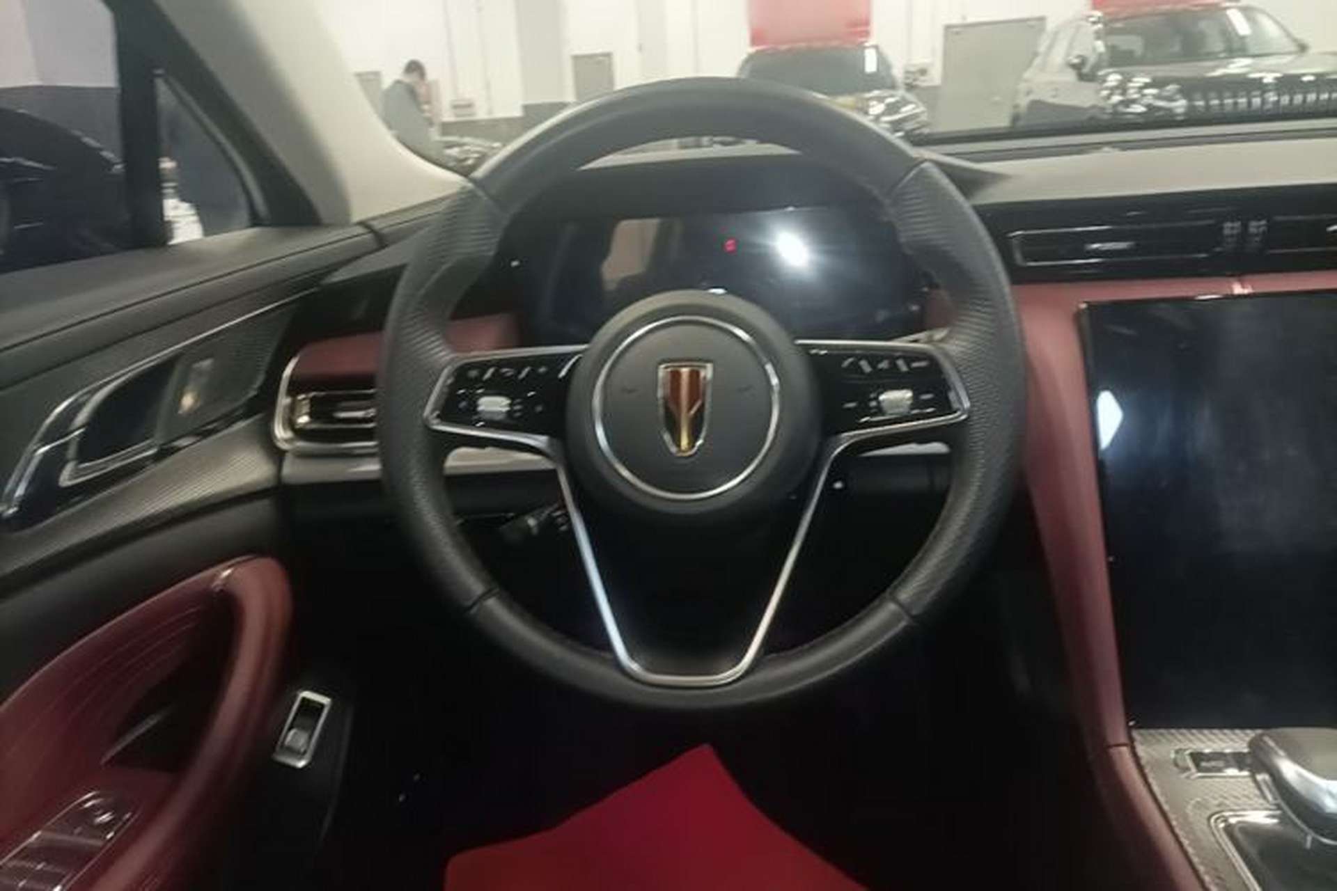Used Hongqi H5 2024 2.0T Automatic Smart Connect Flagship Edition Steering Wheel