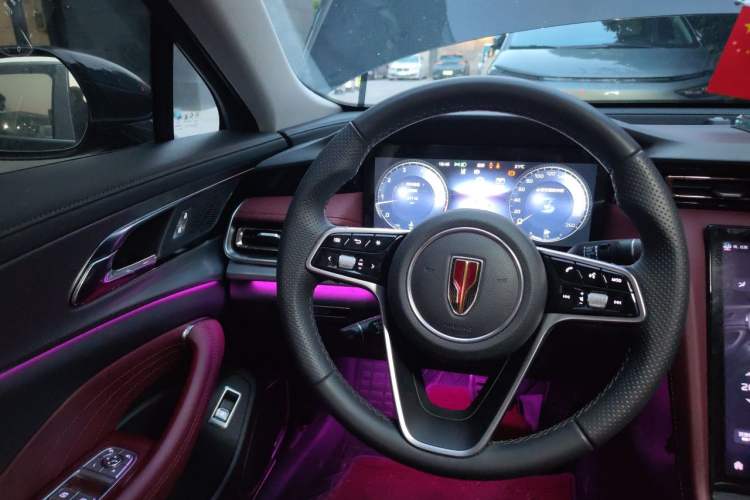 Used Hongqi H5 2024 2.0T Automatic Smart Connect Flagship Edition Steering Wheel