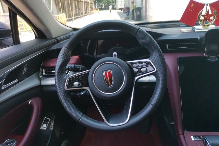 Used Hongqi H5 2024 2.0T Automatic Smart Connect Flagship Edition Steering Wheel