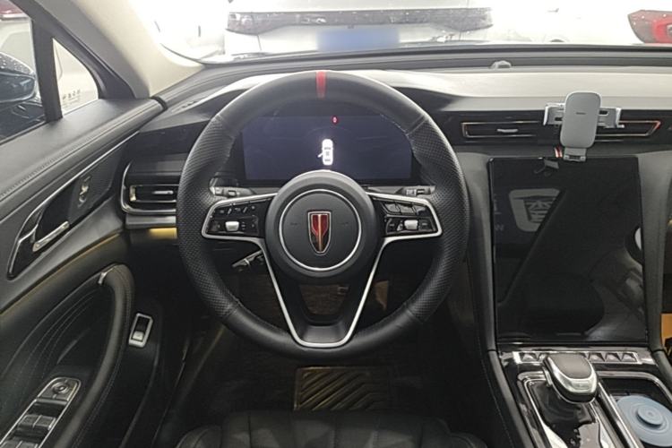 Used Hongqi H5 2024 2.0T Automatic Smart Connect Flagship Edition Steering Wheel