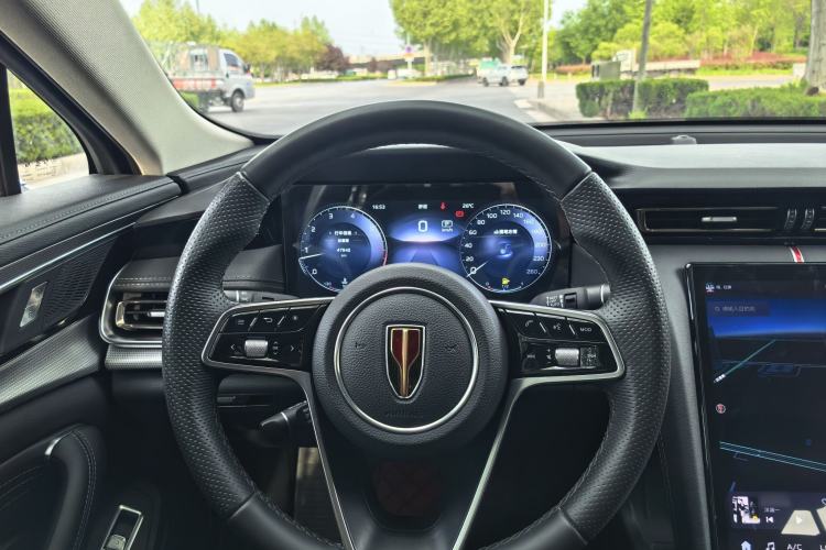 Used Hongqi H5 2024 2.0T Automatic Smart Connect Flagship Edition Steering Wheel