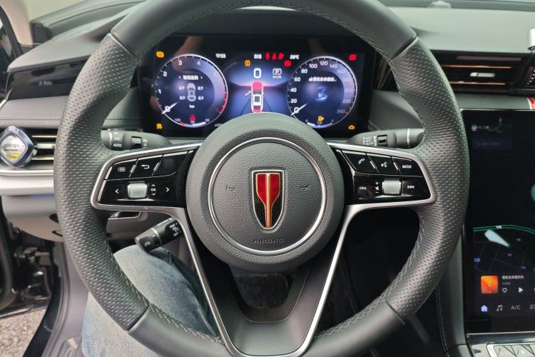 Used Hongqi H5 2024 2.0T Automatic Smart Connect Flagship Edition Steering Wheel