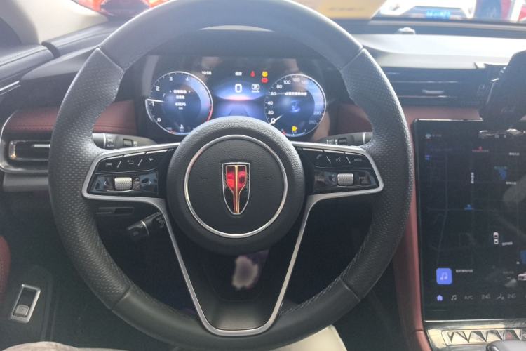 Used Hongqi H5 2024 2.0T Automatic Smart Connect Flagship Edition Steering Wheel