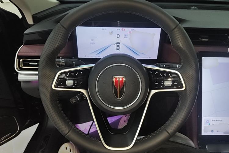 Used Hongqi H5 2024 2.0T Automatic Smart Connect Flagship Edition Steering Wheel