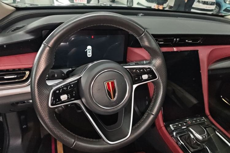 Used Hongqi H5 2024 2.0T Automatic Smart Connect Flagship Edition Steering Wheel