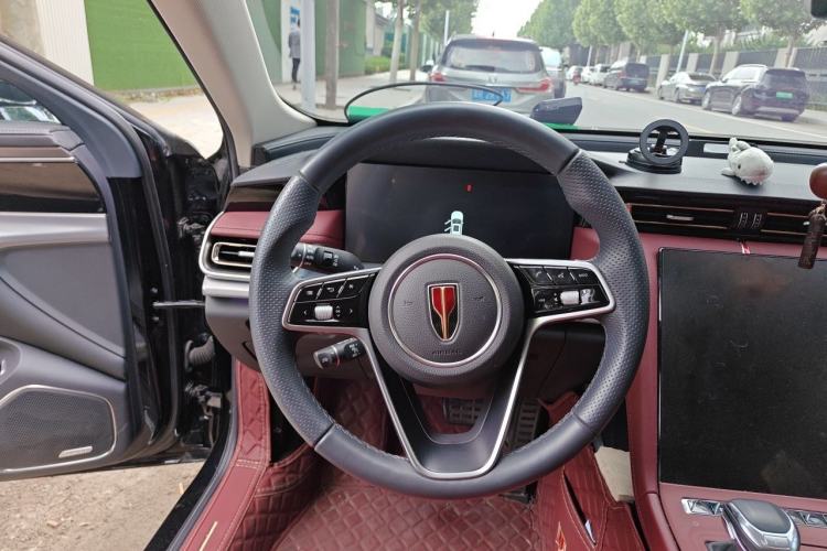 Used Hongqi H5 2024 2.0T Automatic Smart Connect Flagship Edition Steering Wheel