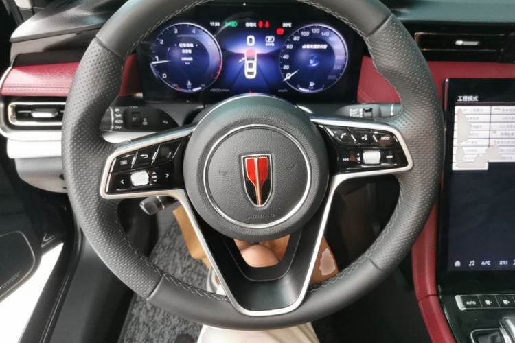 Used Hongqi H5 2024 2.0T Automatic Smart Connect Flagship Edition Steering Wheel