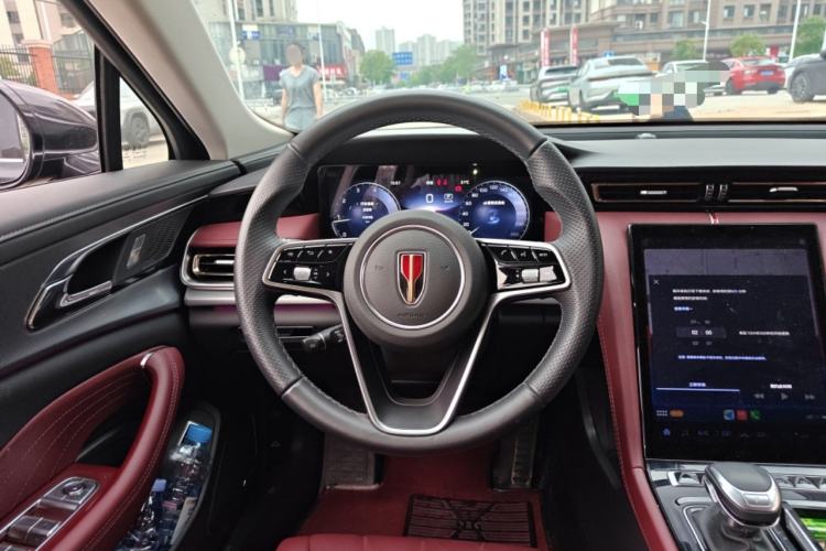 Used Hongqi H5 2024 2.0T Automatic Smart Connect Flagship Edition Steering Wheel