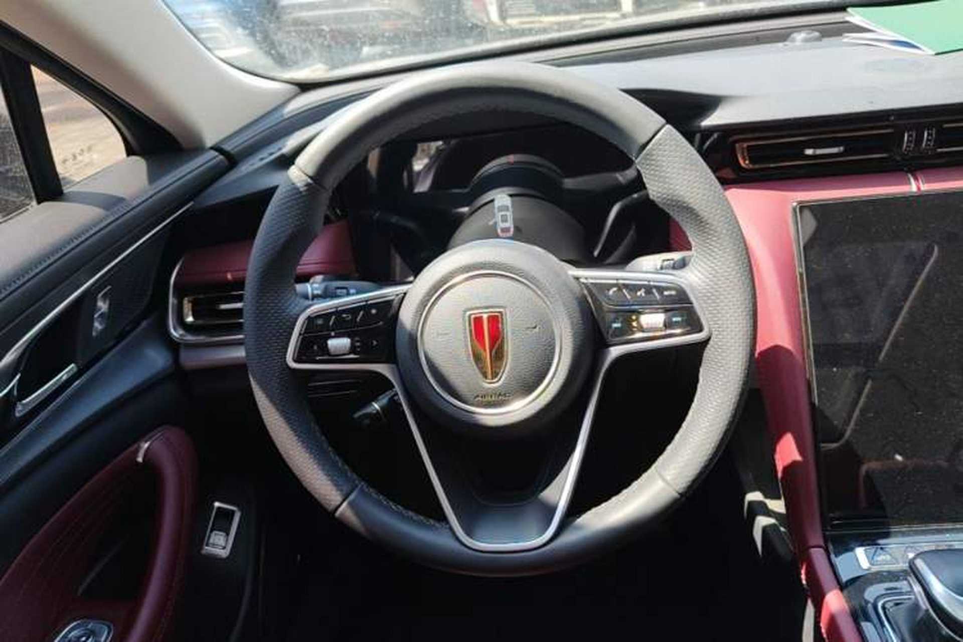 Used Hongqi H5 2024 2.0T Automatic Smart Connect Flagship Edition Steering Wheel