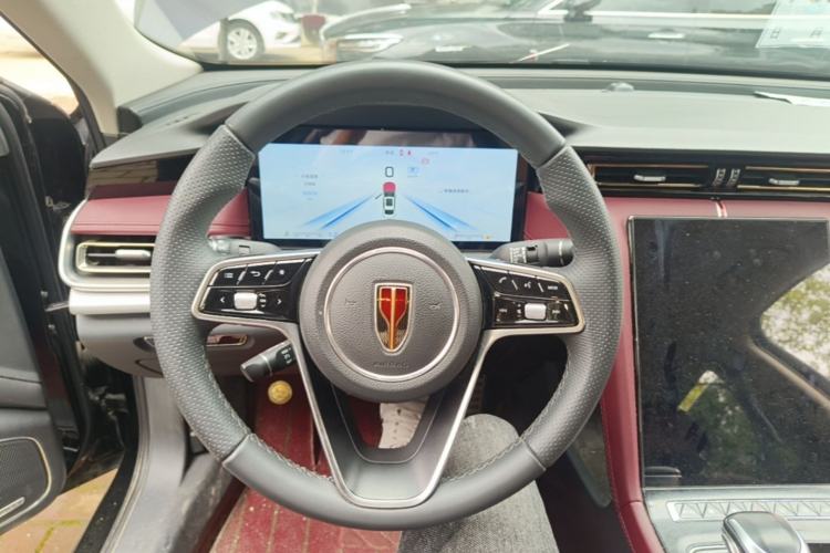 Used Hongqi H5 2024 2.0T Automatic Smart Connect Flagship Edition Steering Wheel